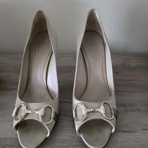 Gucci Women's Satin Horsebit Crystal Stardust Peep-Toe Heels 38.5